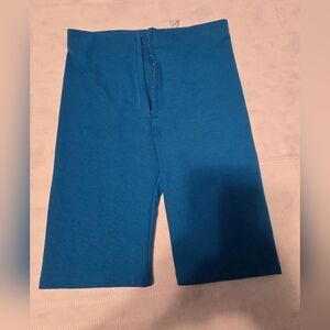 NWOT Zara  Mide Rise Biker Shorts Size Small Color Blue